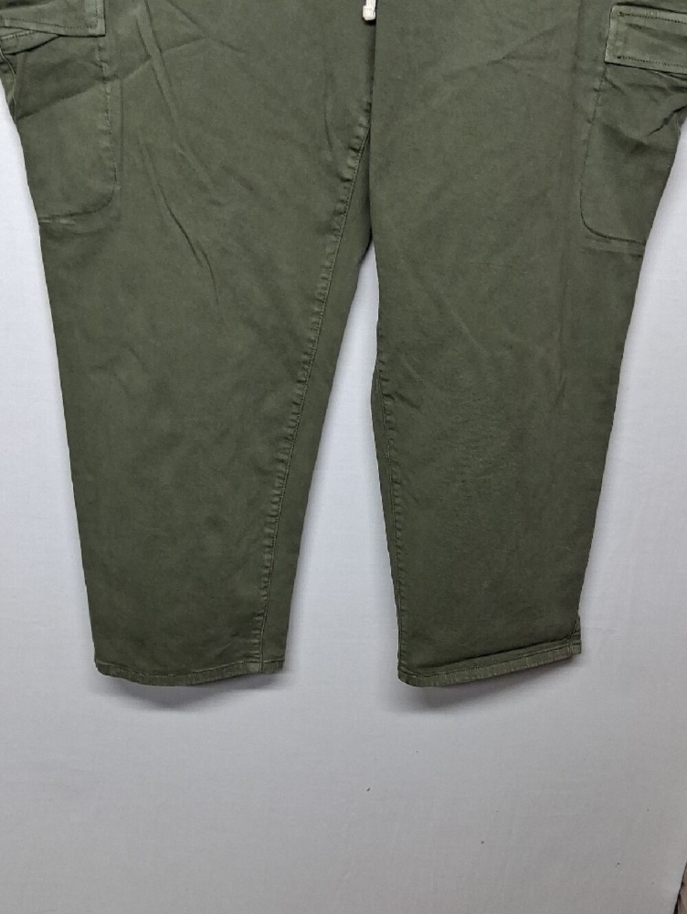 Torrid Olive Drawstring Cargo Pants - Picture 8 of 10